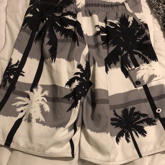 Tony Hawk board shorts swim trunks size small - Picture 2 of 7